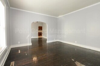 133-135 N Estelle Ave in Wichita, KS - Building Photo - Building Photo