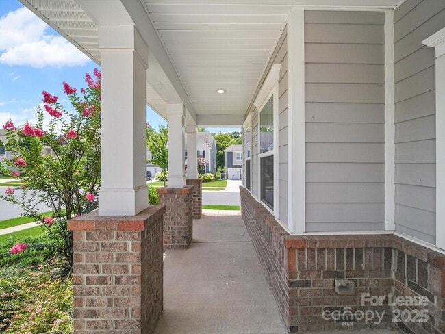 1067 Winnett Dr in Waxhaw, NC - Foto de edificio - Building Photo