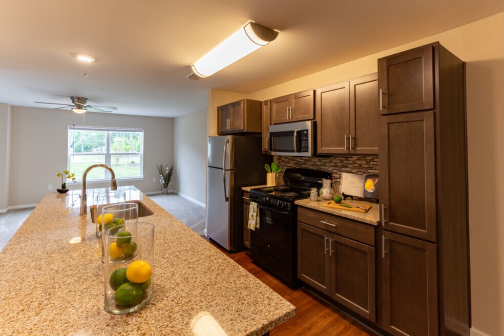 Lafayette Square Apartments Williamsburg, VA Apartments For Rent