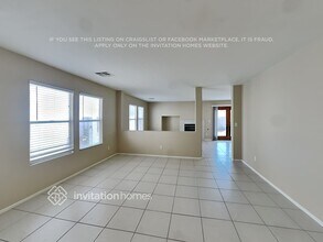 9528 Swiss Stone Ct in Las Vegas, NV - Building Photo - Building Photo
