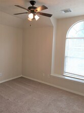 2214 Valley View Crossing in Conroe, TX - Building Photo - Building Photo