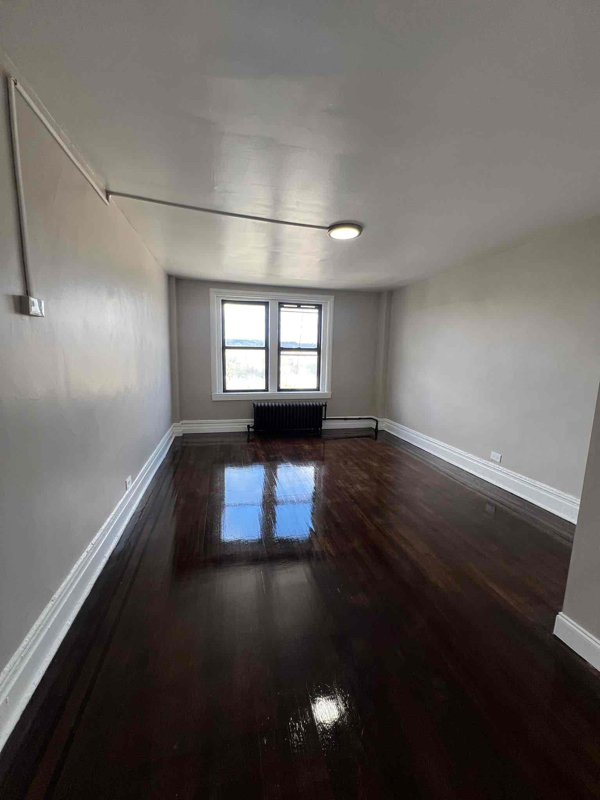 property at 157 S Harrison St