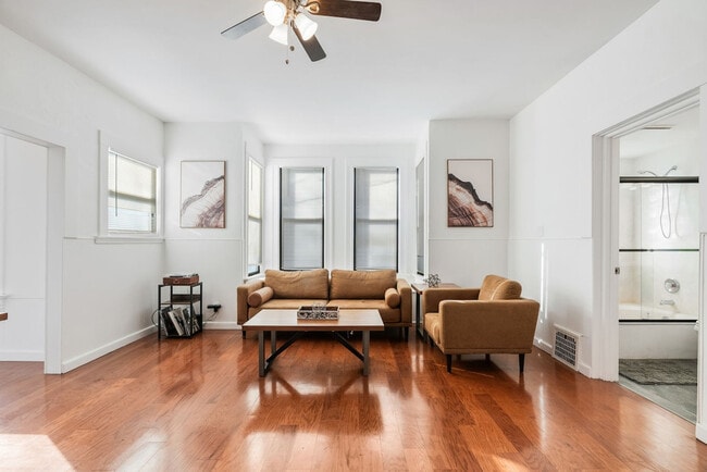 3532 Greenwood Blvd in Maplewood, MO - Building Photo - Building Photo