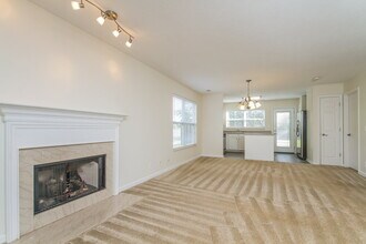 1701 Stone Hollow Ct in Nashville, TN - Building Photo - Building Photo