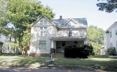 65 Bartley Ave in Mansfield, OH - Building Photo