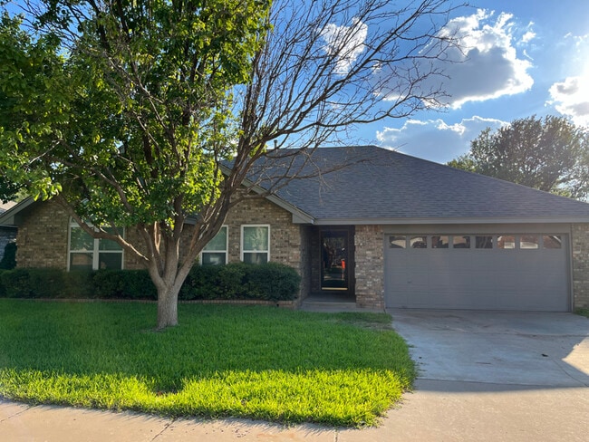 property at 3403 Crestmont Dr