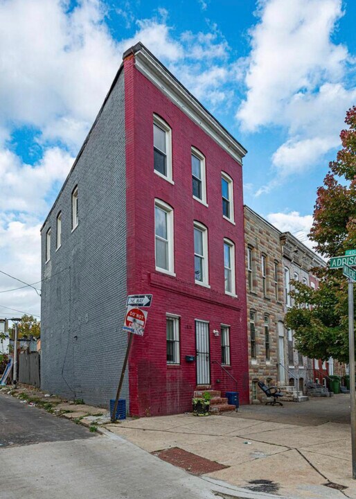1828 Wilkens Ave in Baltimore, MD - Foto de edificio