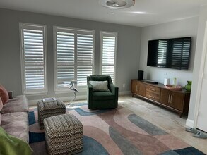 1050 Crystal Way in Delray Beach, FL - Building Photo - Building Photo