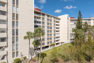 Environ I in Lauderhill, FL - Building Photo - Building Photo