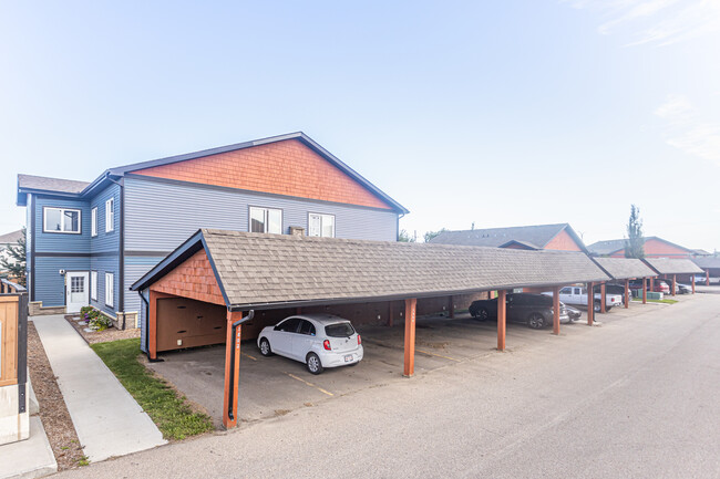 2502 Graybriar in Stony Plain, AB - Building Photo - Building Photo