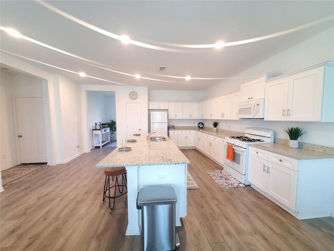 11127 Beverley Pk St in Sugar Land, TX - Building Photo - Building Photo