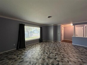 213 Victorian Dr in Fort Worth, TX - Building Photo - Building Photo