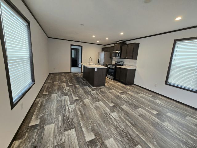 128 115th Ln NE