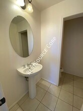 3147 W Kildare St in Lancaster, CA - Building Photo - Building Photo