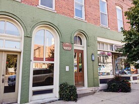 South College - Residential in Bloomington, IN - Building Photo