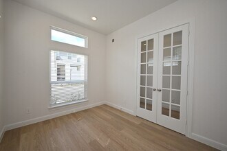 4112 Farm Holw St in Houston, TX - Building Photo - Building Photo