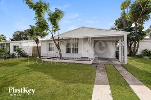 210 NW 53rd St in Fort Lauderdale, FL - Building Photo