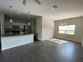 23204 Frederick Ave in Port Charlotte, FL - Building Photo - Building Photo