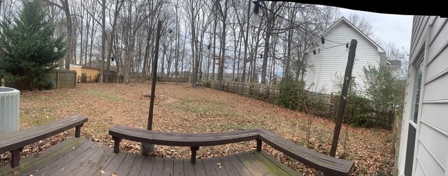 5610 Vandora Dr in Charlotte, NC - Foto de edificio - Building Photo