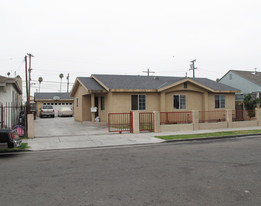 320-322 W Magnolia St in Compton, CA - Building Photo