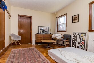 81 Litchfield St in Boston, MA - Building Photo - Building Photo