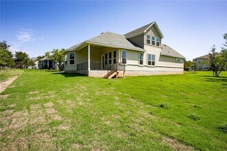 150 Raptor Beak Wy in Cedar Creek, TX - Building Photo - Building Photo