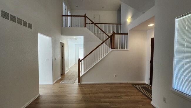 1405 Mulberry Ln in Highlands Ranch, CO - Foto de edificio - Building Photo
