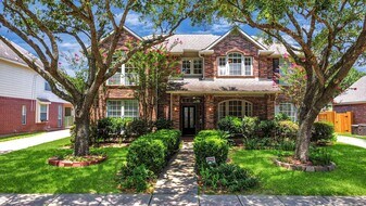 4126 Midstream Dr in Missouri City, TX - Building Photo