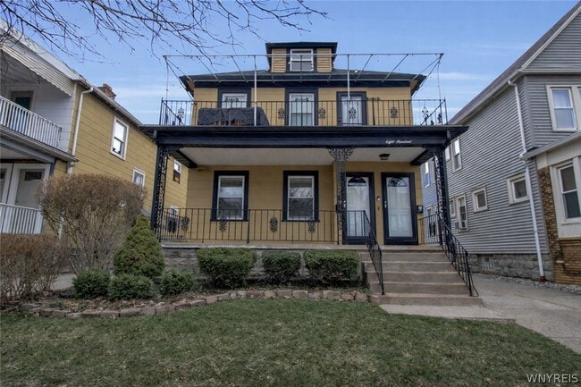 property at 800 Amherst St