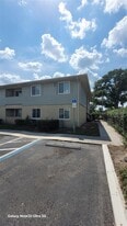 640 Golden Raintree Pl in Brandon, FL - Building Photo