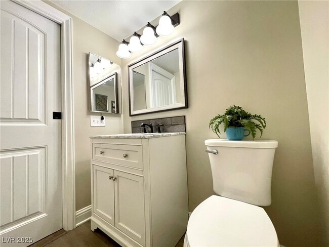 property at 2246 Windsor Dr