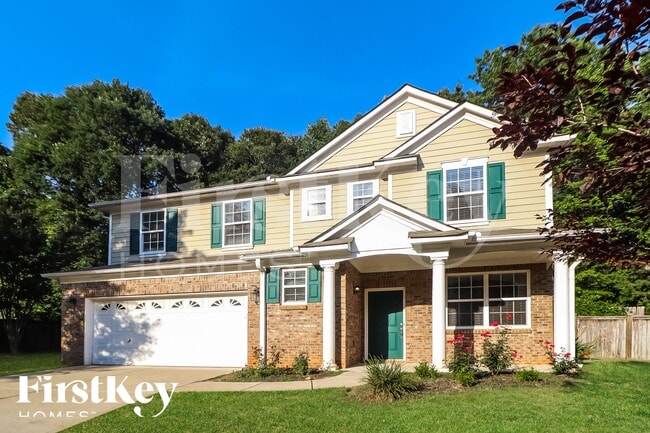 422 Howell Crossing, Unit 8 in Canton, GA - Foto de edificio - Building Photo