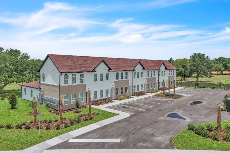 2549 Slim Haywood Ave in Tavares, FL - Building Photo