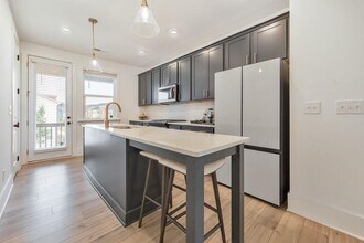 1521 Layton Ln NW in Atlanta, GA - Building Photo - Building Photo