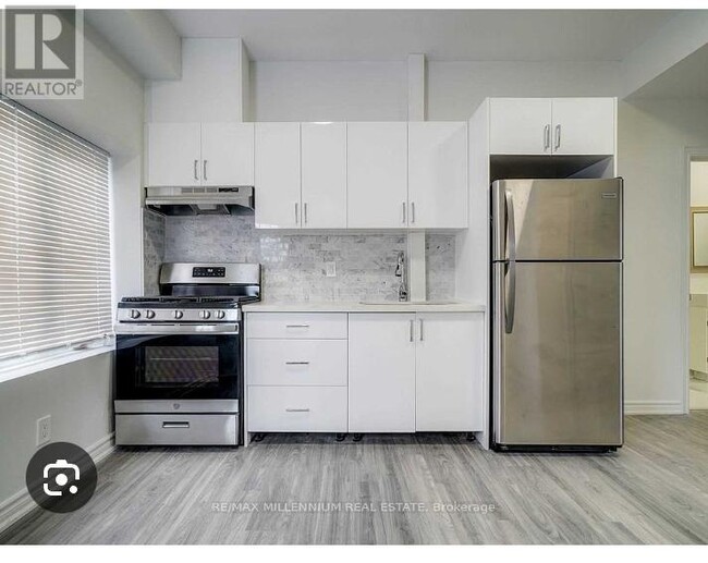 63-063 Scarlett Rd