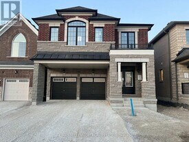 17 Aster Woods Dr in Caledon, ON - Building Photo