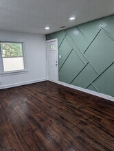 1120 S Columbia Ave in Tulsa, OK - Building Photo - Building Photo