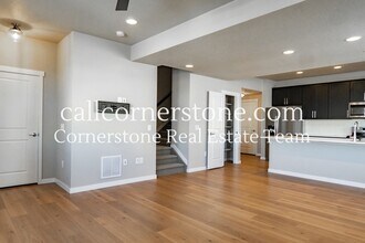 3713 Levy Pk Dr in Colorado Springs, CO - Building Photo - Building Photo