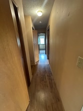 103 Cottonwood Ave N in Thief River Falls, MN - Building Photo - Building Photo