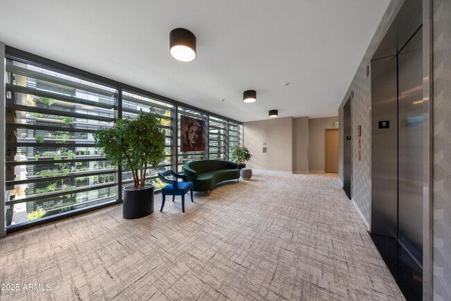 property at 7120 E Kierland Blvd