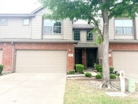 3217 Judge Holland Ln in Plano, TX - Building Photo