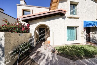 8825 S 48th St in Phoenix, AZ - Building Photo - Building Photo