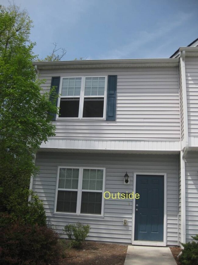 property at 162 Blue Crest Ln