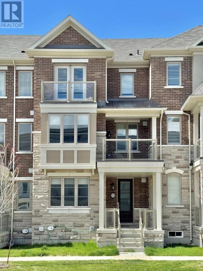 property at 226 Rustle Woods Ave