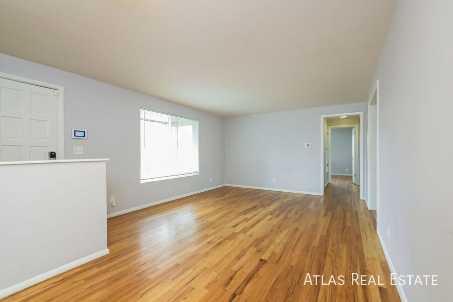 7433 Alcott St in Westminster, CO - Building Photo