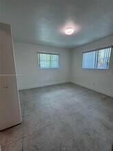 2941 SW 36th Ave in Miami, FL - Building Photo - Building Photo