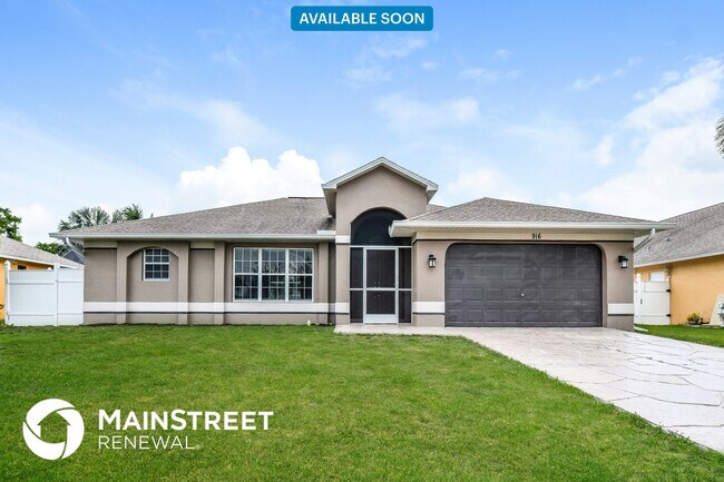 property at 916 SE 33rd Terrace