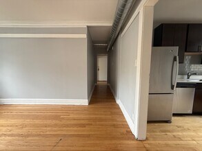 3020 N Karlov Ave in Chicago, IL - Foto de edificio - Building Photo