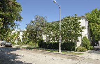 1340 N June St in Los Angeles, CA - Foto de edificio - Building Photo