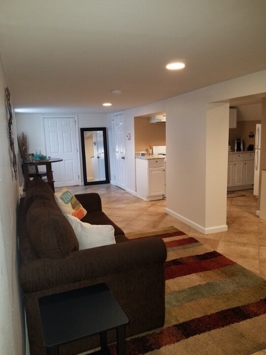 0 W Coit St in New London, CT - Building Photo